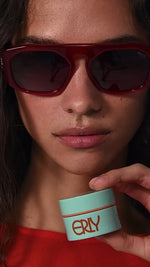 Video of model with Mini ERLY Start Moisturizer